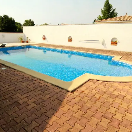 Villa Chez Les Roux Saint-Germain-de-Lusignan