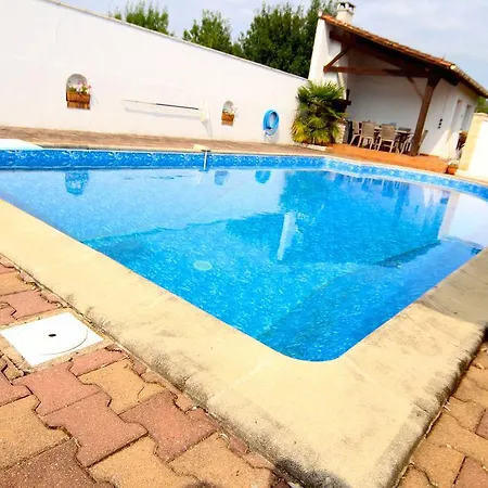 Chez Les Roux Villa